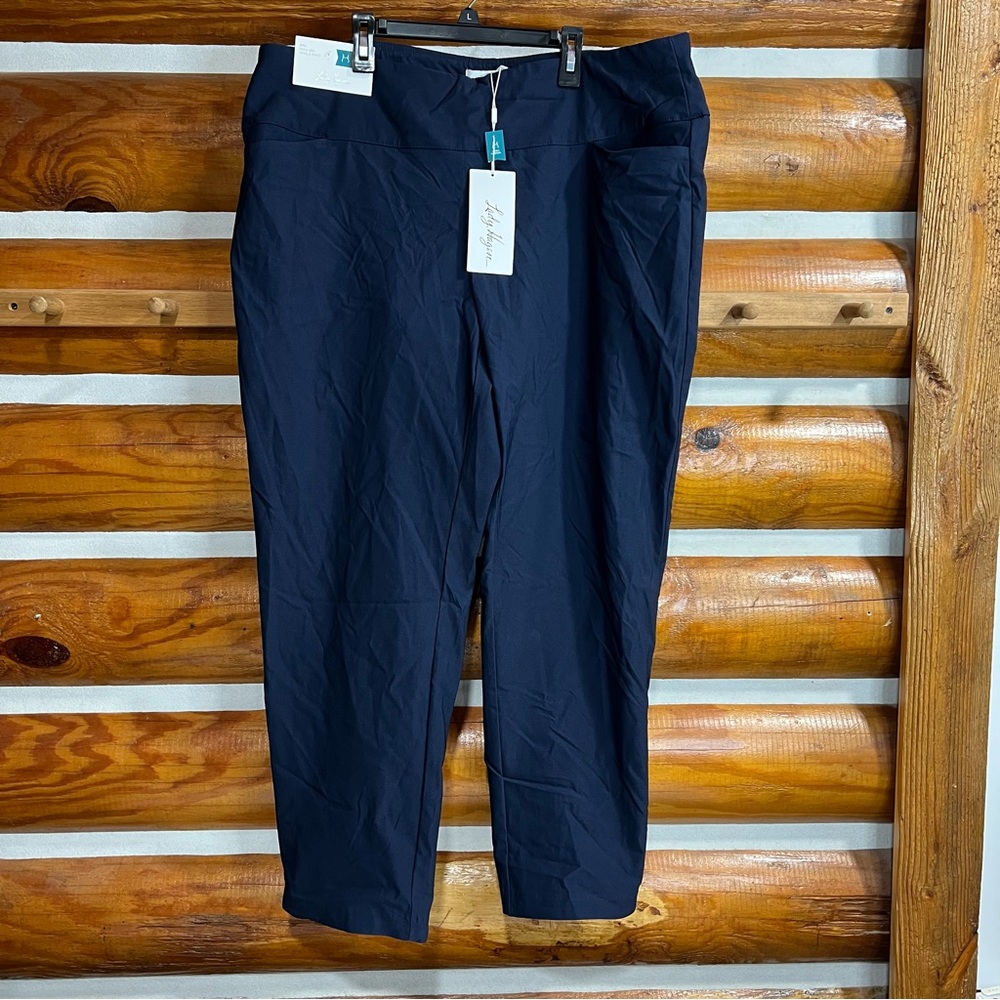 Lady‎ Hagen Navy Pants